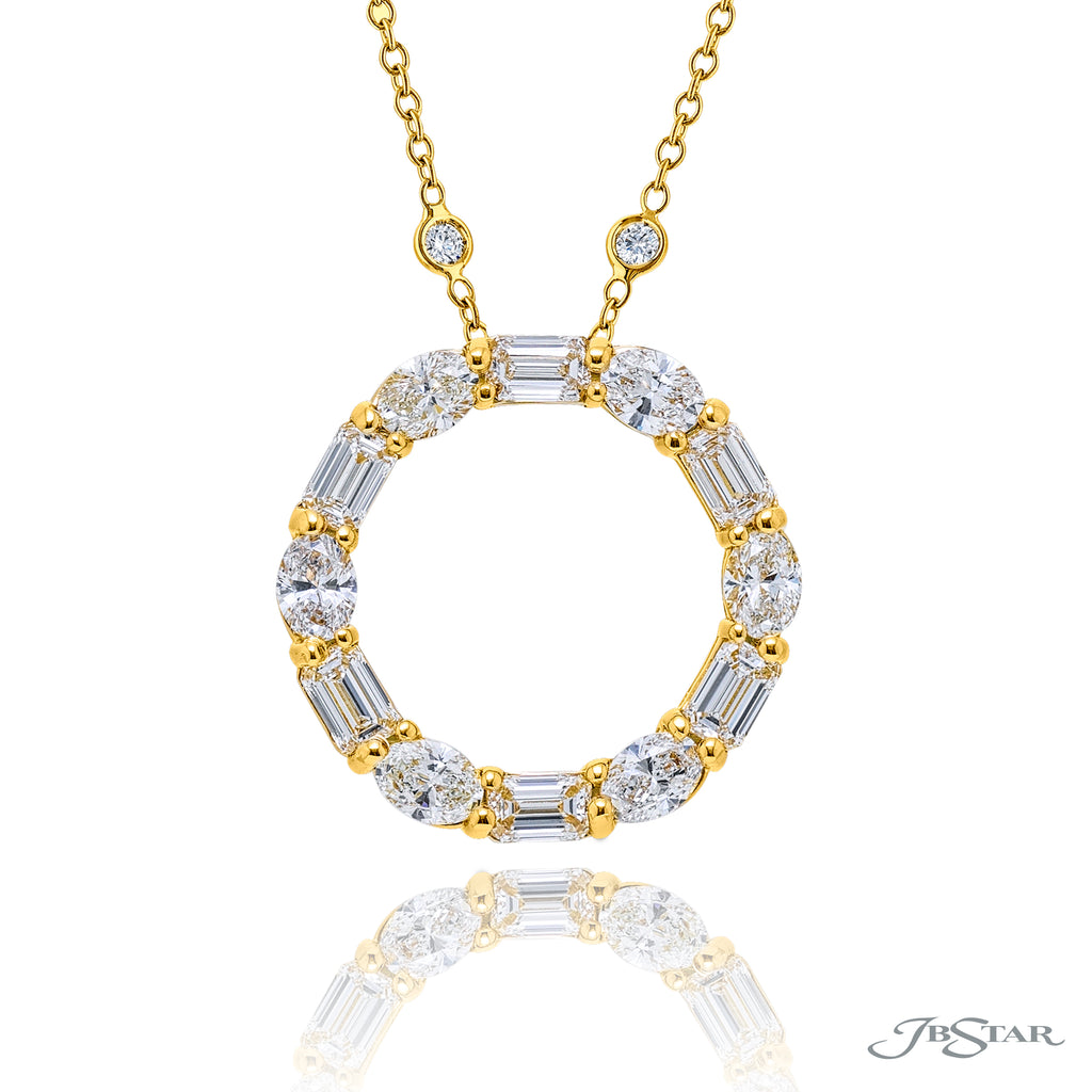 Lady's Yellow 18 Karat Necklace With Various Shapes Diamonds